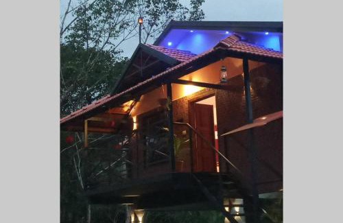 Vayittiri House | Sansree's Puzhakkal Riverview Cottage