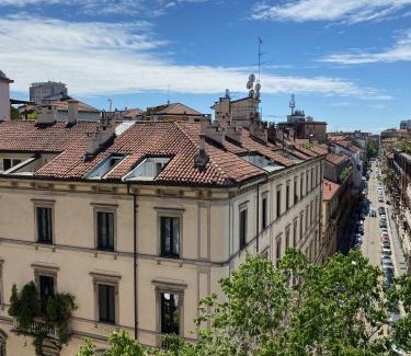 Cerchia dei navigli Apartment | Sant'Ambrogio with charme