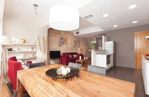 El Camp de l'Arpa del Clot Apartment | Sant Pau 5 - Superb 3-bedroom apartment in central Barcelona