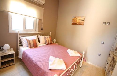 Marathias Apartment | Santa Barbara Lakis Apartments