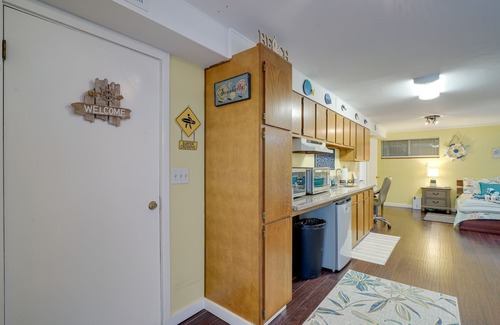 Santa Barbara Apartment | Santa Barbara Large Cozy Studio with Private Patio + AC + TESLA Charger