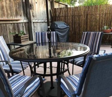 Santa Barbara Apartment | Santa Barbara Serenity Large 1-bedroom Guest Apt.
