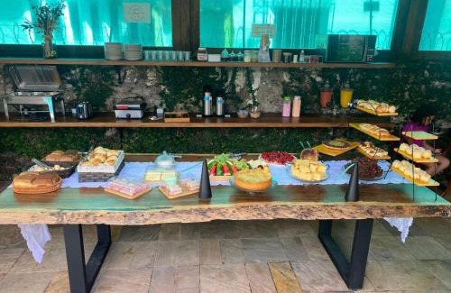Jardim Vitoria Hotel | Santa Cecília Pousada