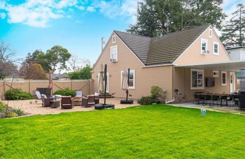 Santa Clara House | Santa Clara 5Br Home I Spacious backyard I Westfield