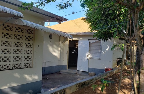 Santa Cruz House | Santa Cruz Upscale Vacation house for your get away, minutes to the town of Sata