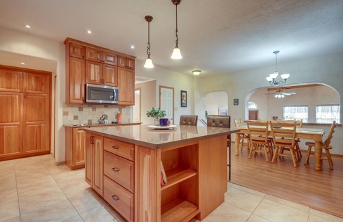 Santa Fe House | Santa Fe Sanctuary: Fireplace & Outdoor Kitchen!