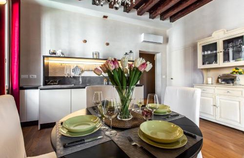 Cannaregio Apartment | Santa Fosca Canal View R&R