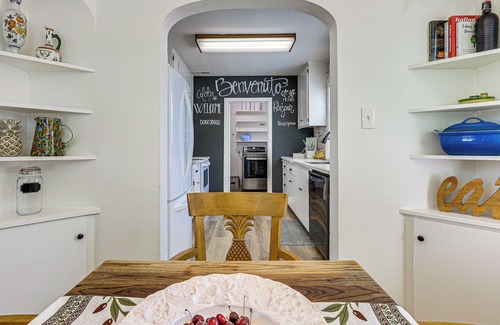 Junior College Neighborhood Association House | Santa Rosa Home w/Fire Pit < 1 Mi to Downtown!