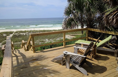 Hollywood Beach Cottage | Santa Rosina, a Beachfront Cottage and legacy of Old Florida!