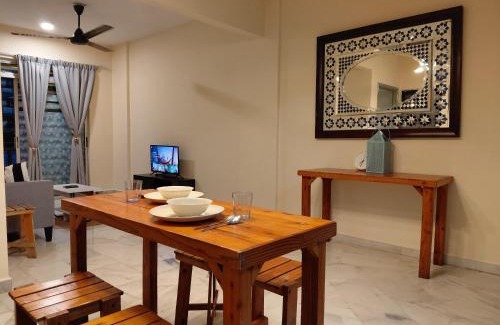 Tanjung Tanah Merah Apartment | Santai by SammyC, 3 Pax