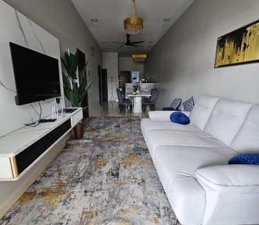 Si Rusa House | Santai Homestay PD