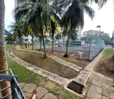 Taman Haji Zainal Apartment | Santaian Pantai