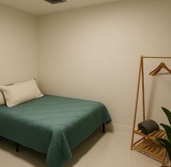 Edgewood House | Santamaria Fort Lauderdale Airport
