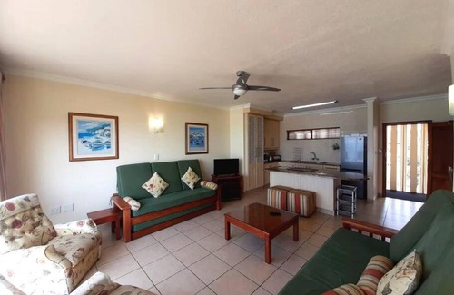 Margate Apartment | Santana 904 beachfront apartment. Beautiful sea views
