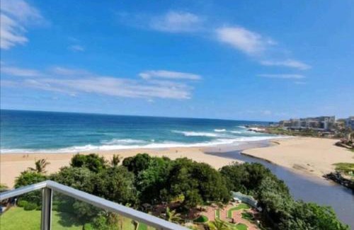 Margate Apartment | Santana 904 beachfront apartment. Beautiful sea views
