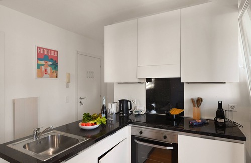 Viganello Apartment | Santi Apartment Few Min From Lake, Lugano, Switzerland