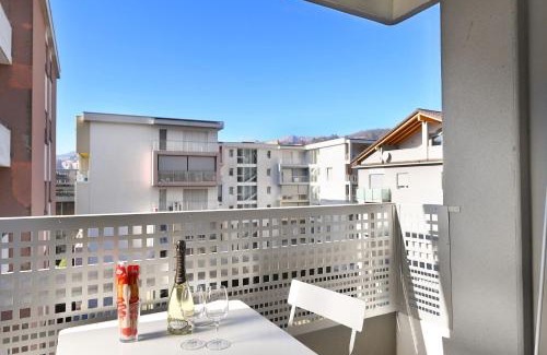 Viganello Apartment | Santi Apartment Few Min From Lake - Happy Rentals