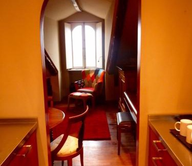 Roman Quarter Apartment | Santi apartment in the heart of Turin