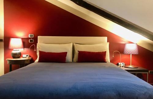Roman Quarter Apartment | Santi apartment in the heart of Turin