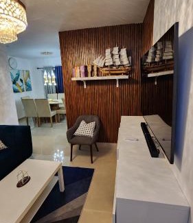 Llanos de Gurabo I Apartment | Santiago Family-Friendly