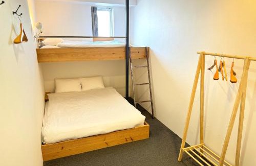 Hiroshima City Centre House | Santiago Guesthouse Hiroshima