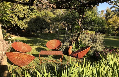 Pirque House | Santiago Wine Country Loft – Steps from Don Melchor Winery