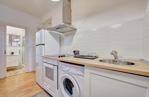 Haro Apartment | Santo Tomás D