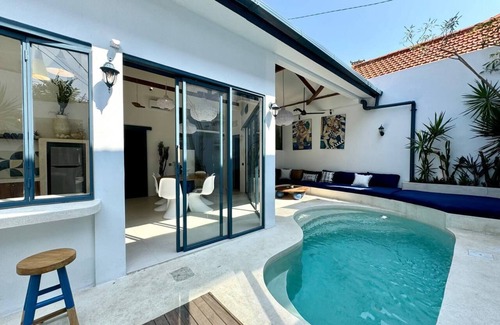 Berawa Apartment | Santorini Style 2BR Pool Villa 5 Mins to Finns