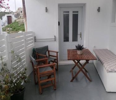 Akrotiri Hotel | Santorita Suites