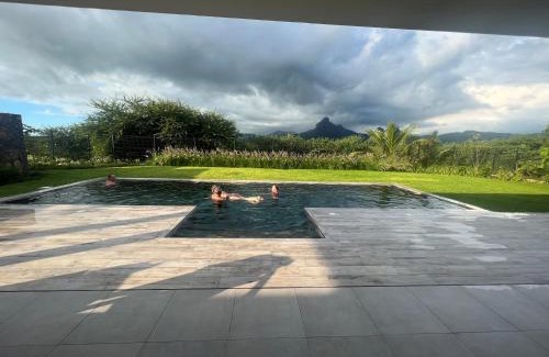 Tamarin Villa | SANTOSHA