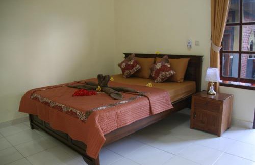 Ubud City-Centre House | Santun Homestay
