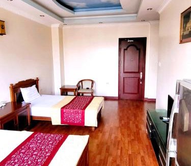 Bai Chay Hotel | Sao Pho Hien Hotel