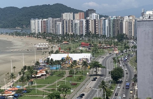 Itarare Apartment | São Vicente - Itararé beach (building with 4 apt per floor a ”in front of the beach)