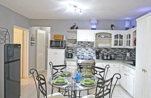 Deanes House | Sapper Lodge Apartmentnn