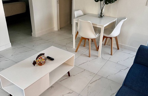 Lauderdale-by-the-Sea Hotel | Sapphire by the Sea - Unit 1 - 1 Bedroom 2 Bath, 2 Queen Beds, kitchen, Sleeps 6