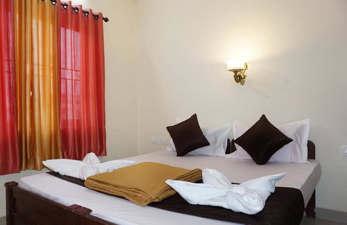 Kakkanad Hotel | Sapphire Hotel Apartment