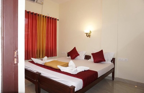 Kakkanad Hotel | Sapphire Hotel Apartment