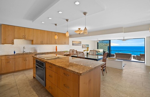 Princeville Condo | Sapphire Lotus~Ocean Front~A/C~Pool~BBQ