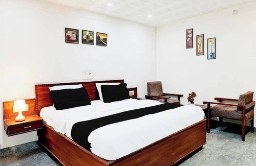Anantapur Hotel | Sapthagiri Hotel Near Saptagiri Circle