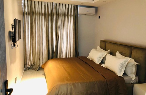 Ofin Apartment | Sara Ify Villa