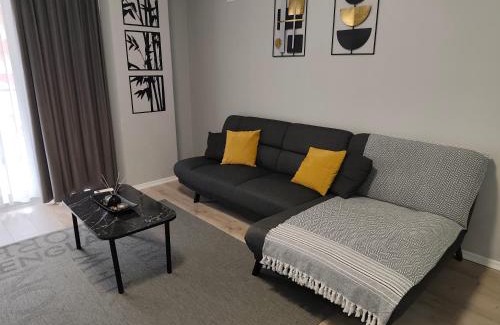Kodrra Apartment | Saranda Terraces 21