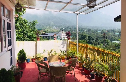 Sidhpur House | Saranga - An exquisite 2 bhk home in dharamshala