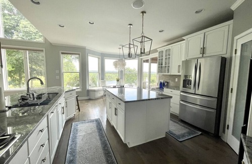 Saratoga Springs House | Saratoga Lake luxury home mins from everything