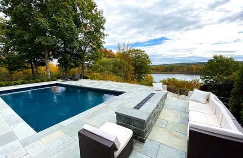 Saratoga Springs House | Saratoga Lake luxury home mins from everything