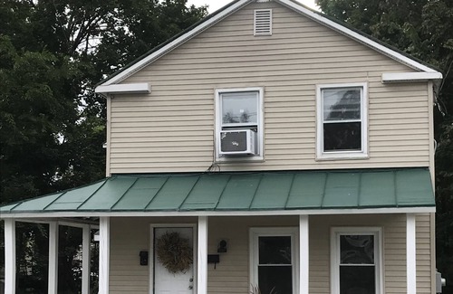 Saratoga Springs House | Saratoga Springs Duplex - Walk to Downtown