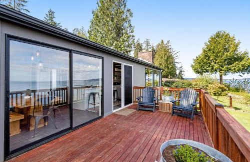 Langley House | Saratoga Waterview Escape