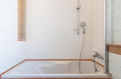 Washington Apartment | Sardegna Flexyrent Apt Aircon