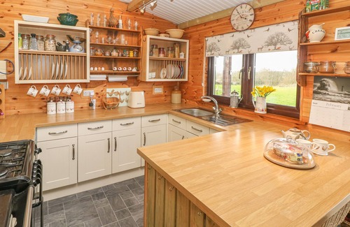 Narberth Cottage | SARNGWM, pet friendly, country holiday cottage in Narberth