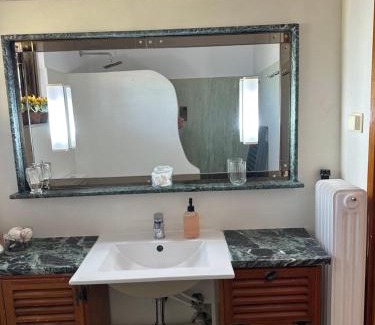 Kineta Apartment | Saron Breeze Villa