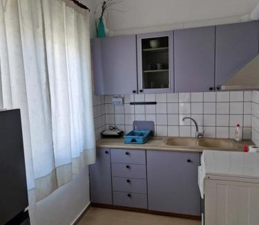 Galatas Apartment | Saronic studios 1